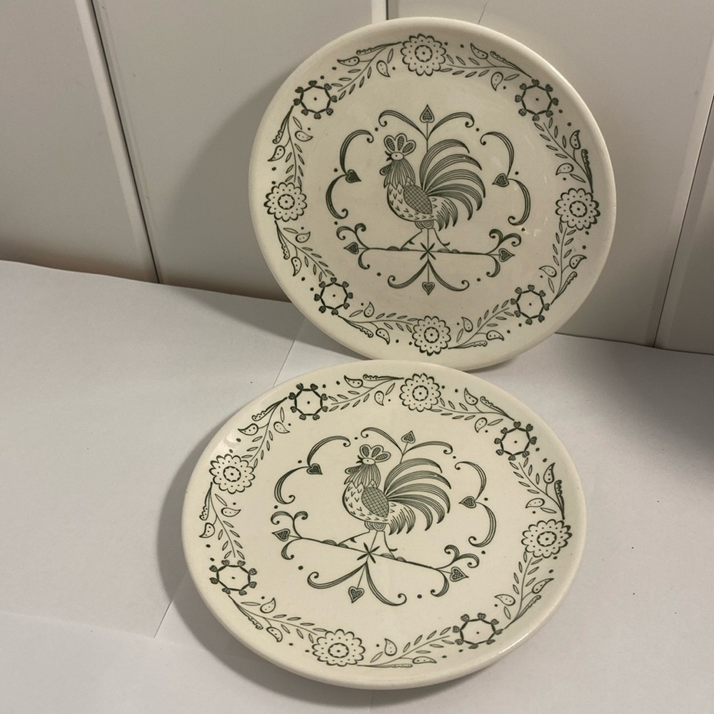 2 plates Vintage Green Rooster Weathervane plate SET 60s Scio Pottery Provincial